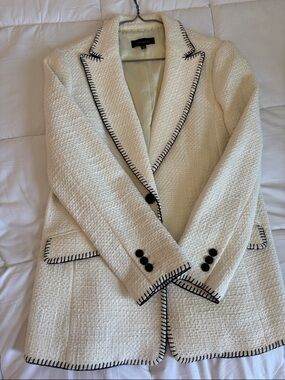 Boucle Jacket